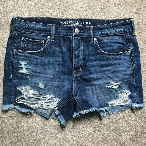 american eagle tomgirl midi shorts